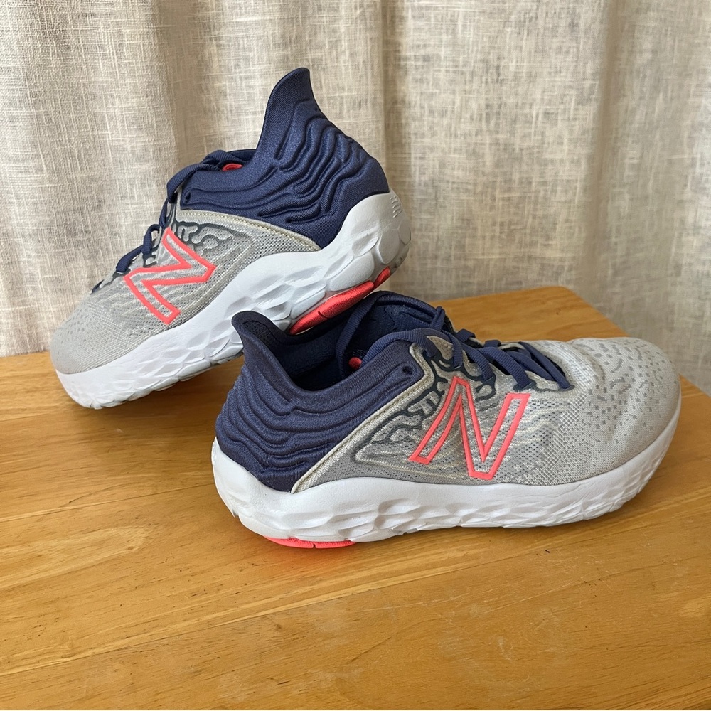 New Balance Beacon v3 women’s 8.5 D wide